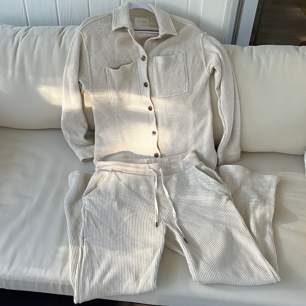 Thread & Supply Cream Matching Set